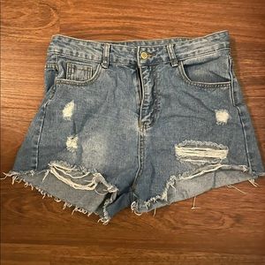 Large shein high waisted jean shorts. I’m my opinion run a little small.